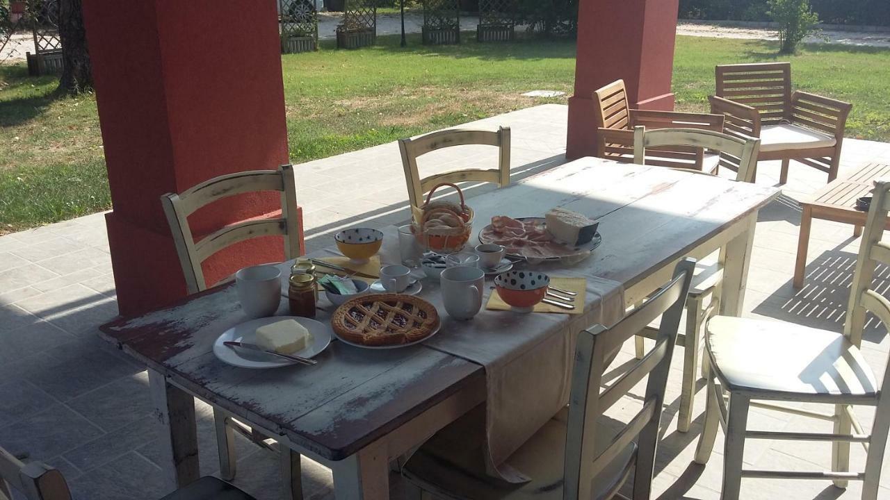 Santa Maria Di Lorgana Bed & Breakfast Minerbio Exterior foto