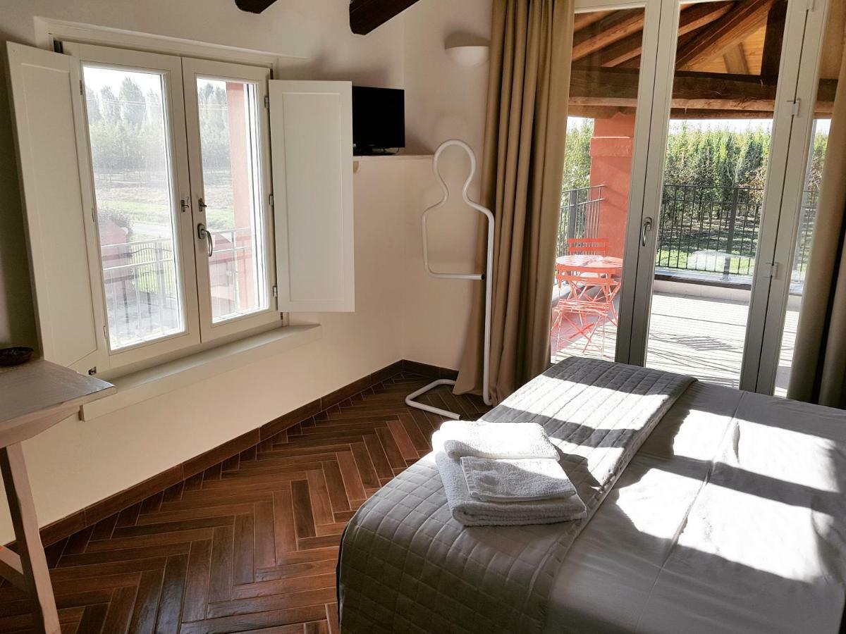 Santa Maria Di Lorgana Bed & Breakfast Minerbio Exterior foto